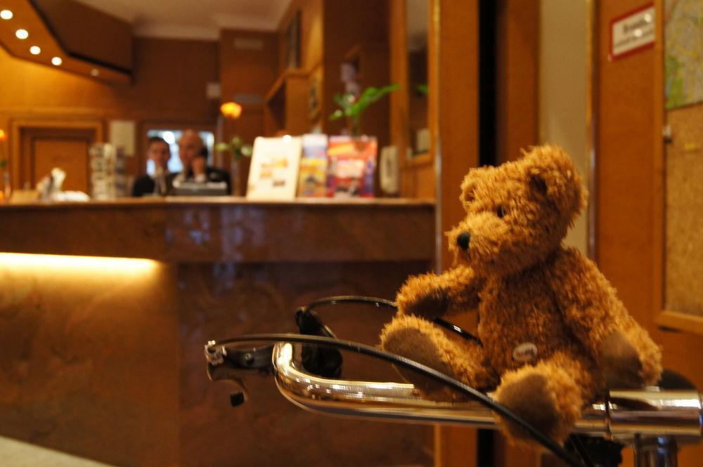 Berlin Plaza Hotel Am Kurfuerstendamm Luaran gambar