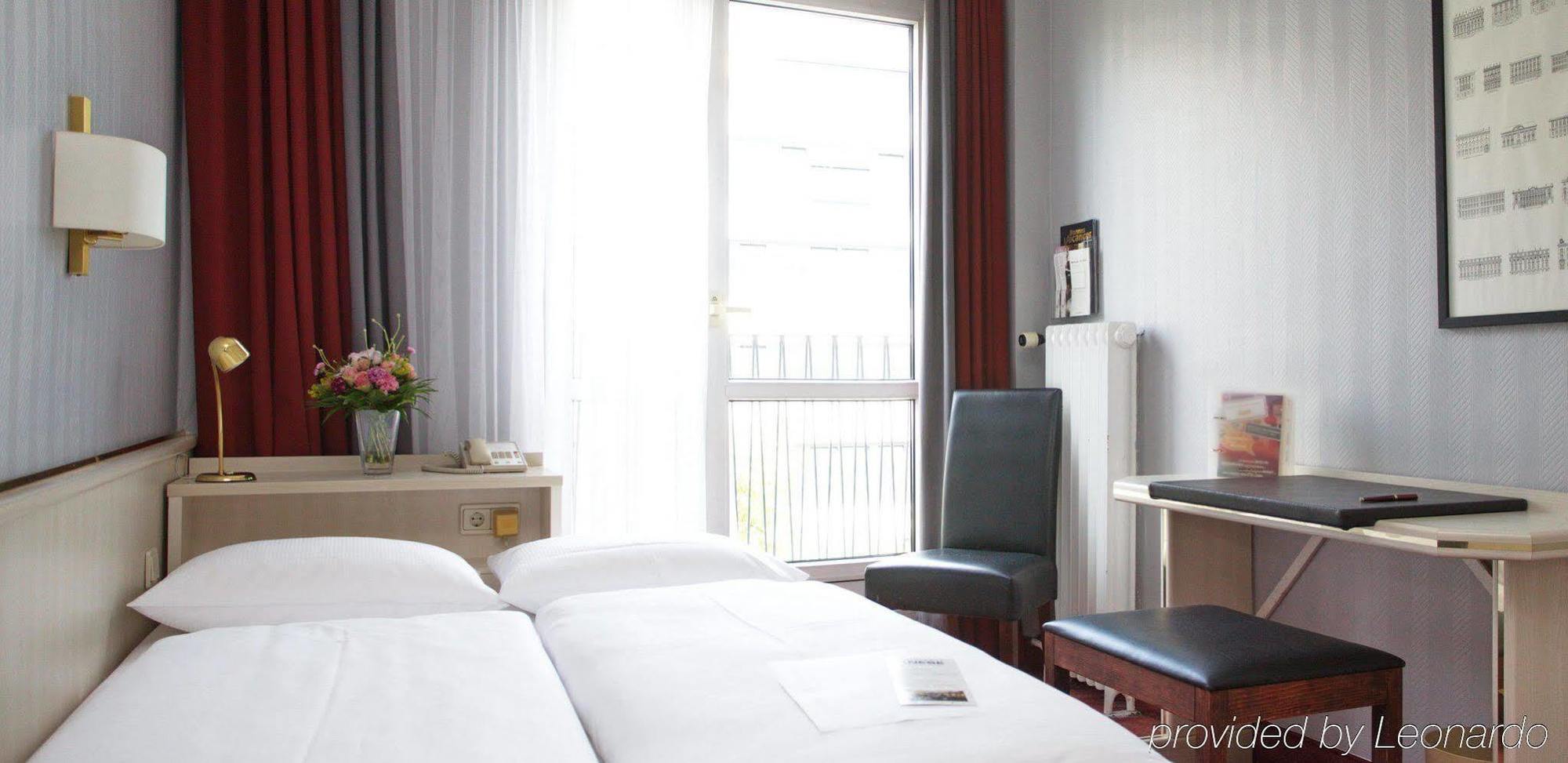 Berlin Plaza Hotel Am Kurfuerstendamm Luaran gambar