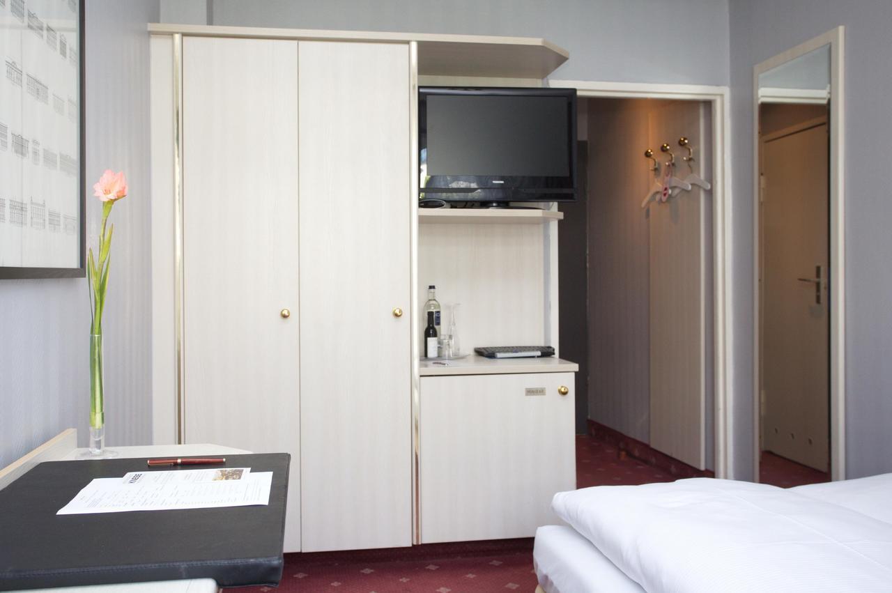 Berlin Plaza Hotel Am Kurfuerstendamm Luaran gambar