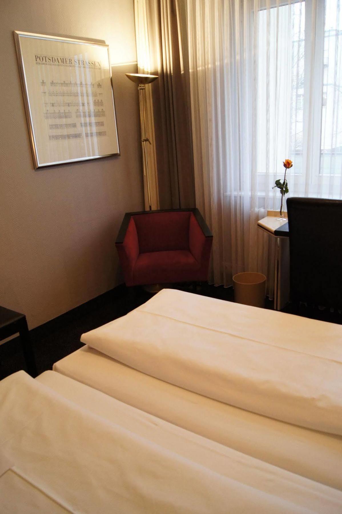 Berlin Plaza Hotel Am Kurfuerstendamm Luaran gambar