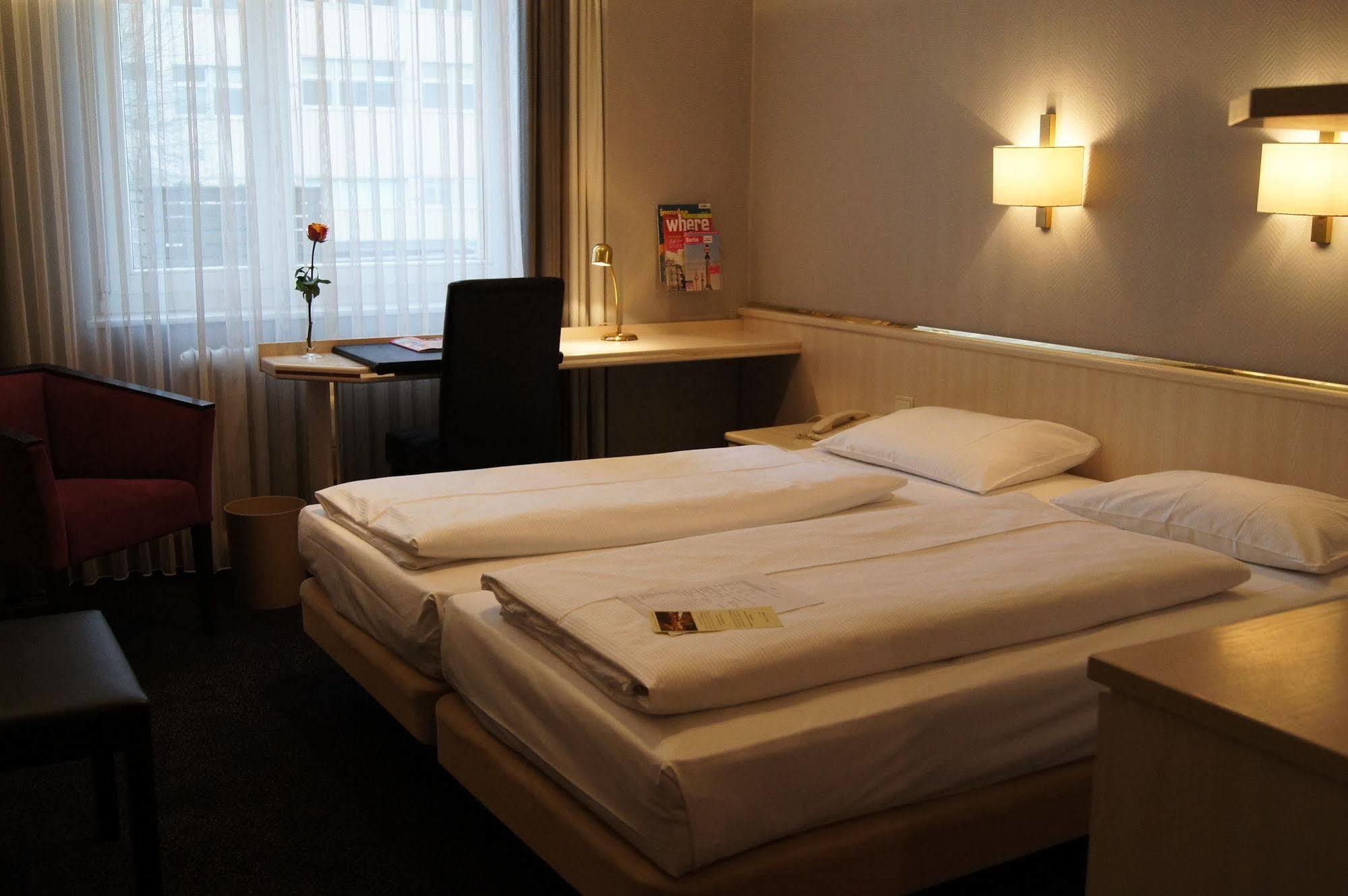 Berlin Plaza Hotel Am Kurfuerstendamm Luaran gambar