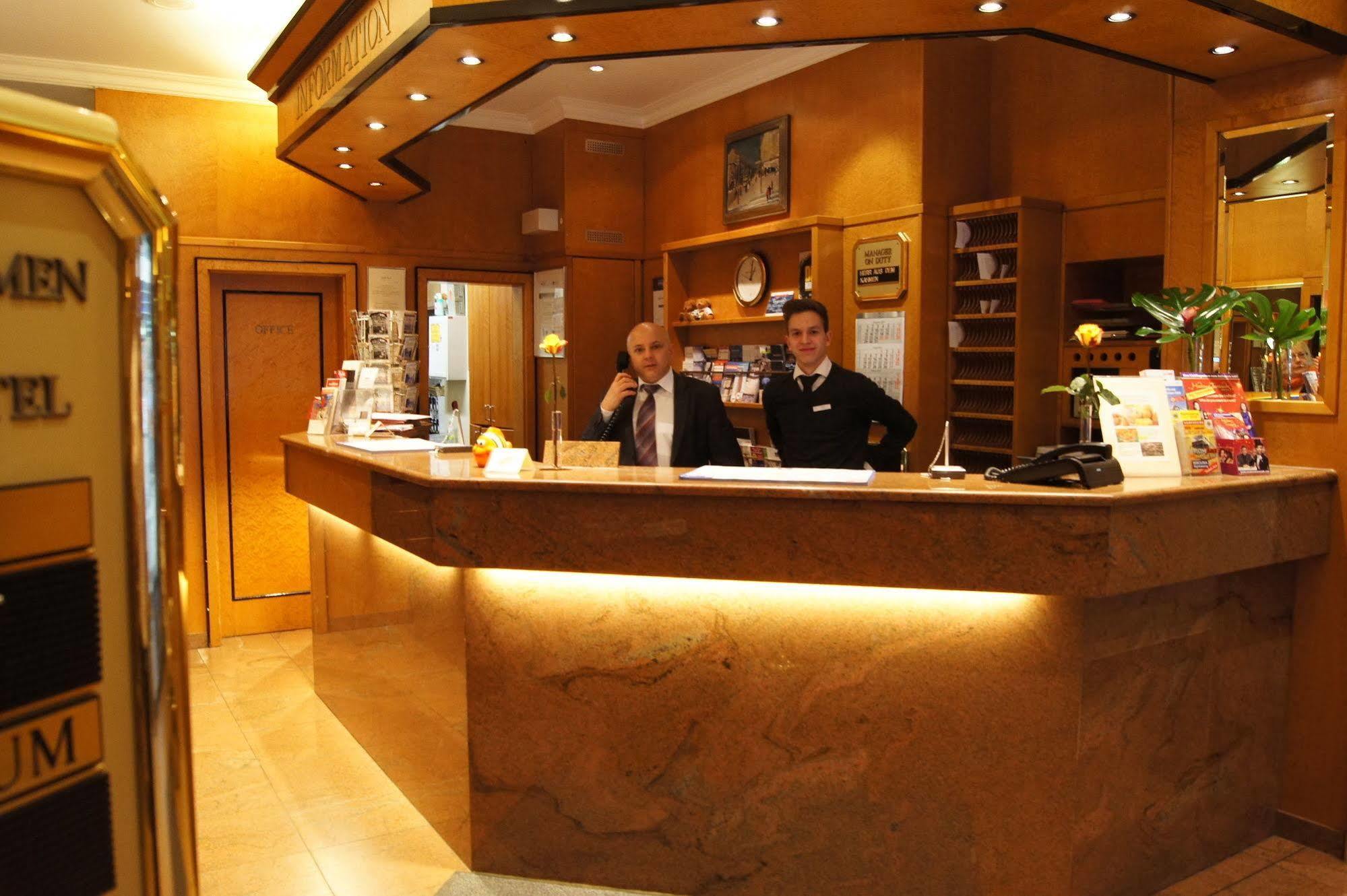 Berlin Plaza Hotel Am Kurfuerstendamm Luaran gambar